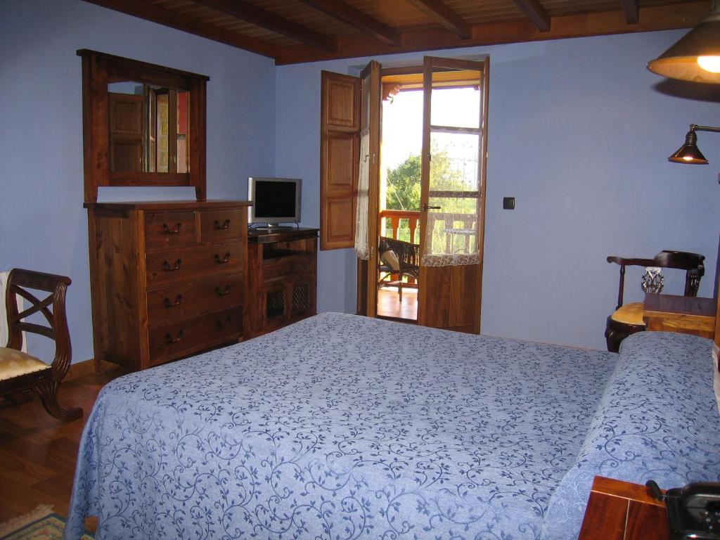 Hotel Casona De Tresali Argüero الغرفة الصورة