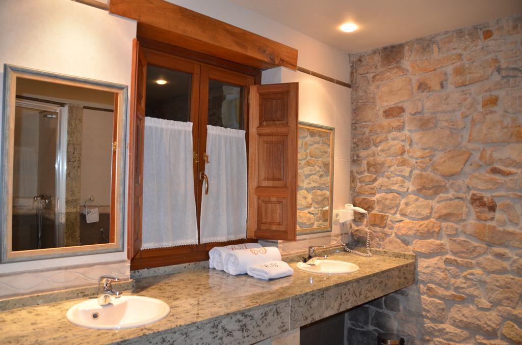 Hotel Casona De Tresali Argüero الغرفة الصورة